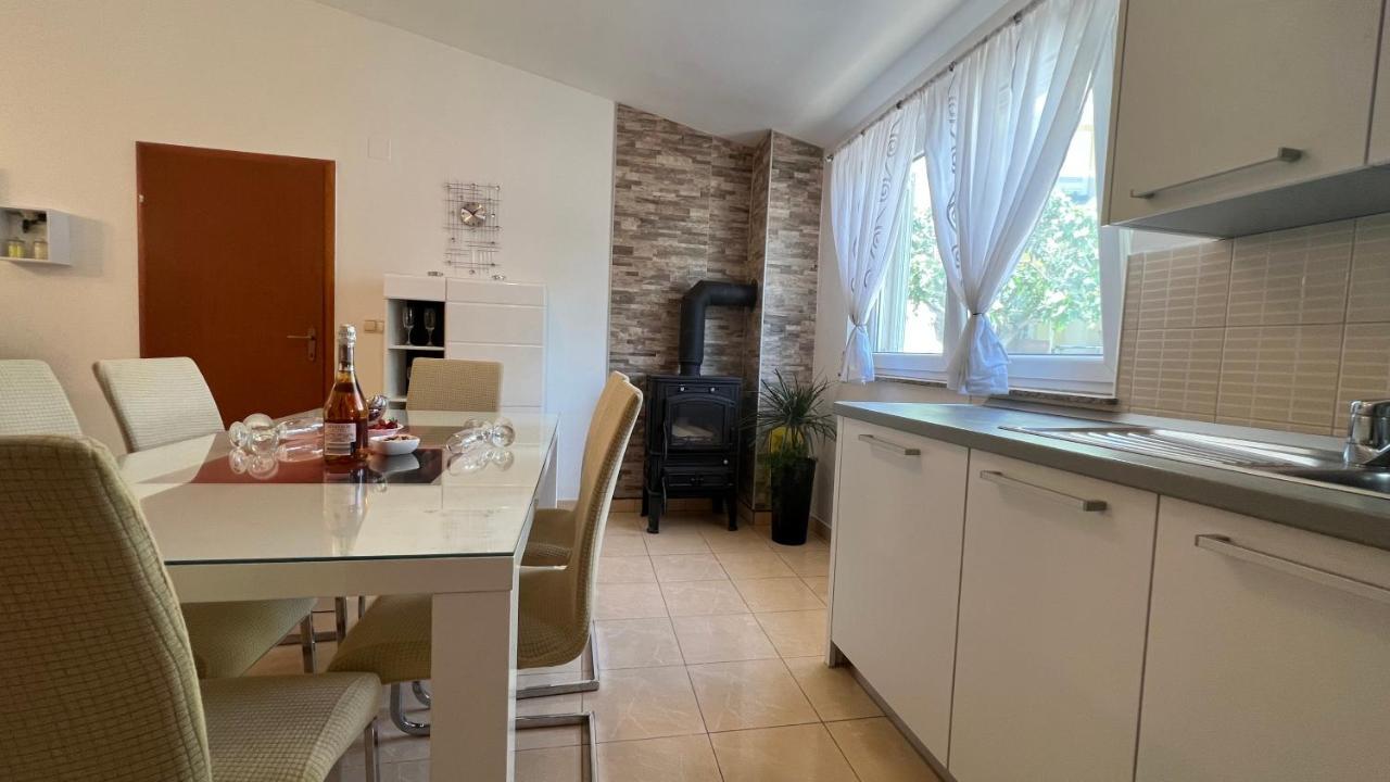 House Roca Vodice Exterior foto