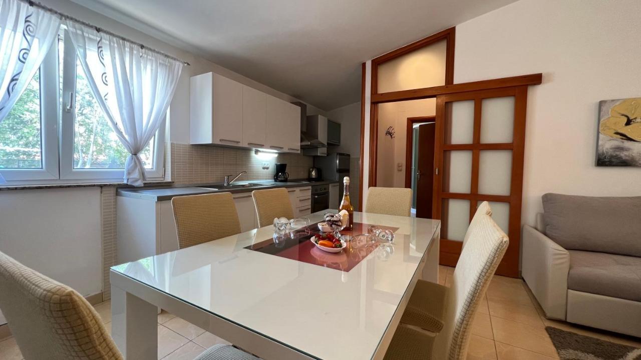 House Roca Vodice Exterior foto