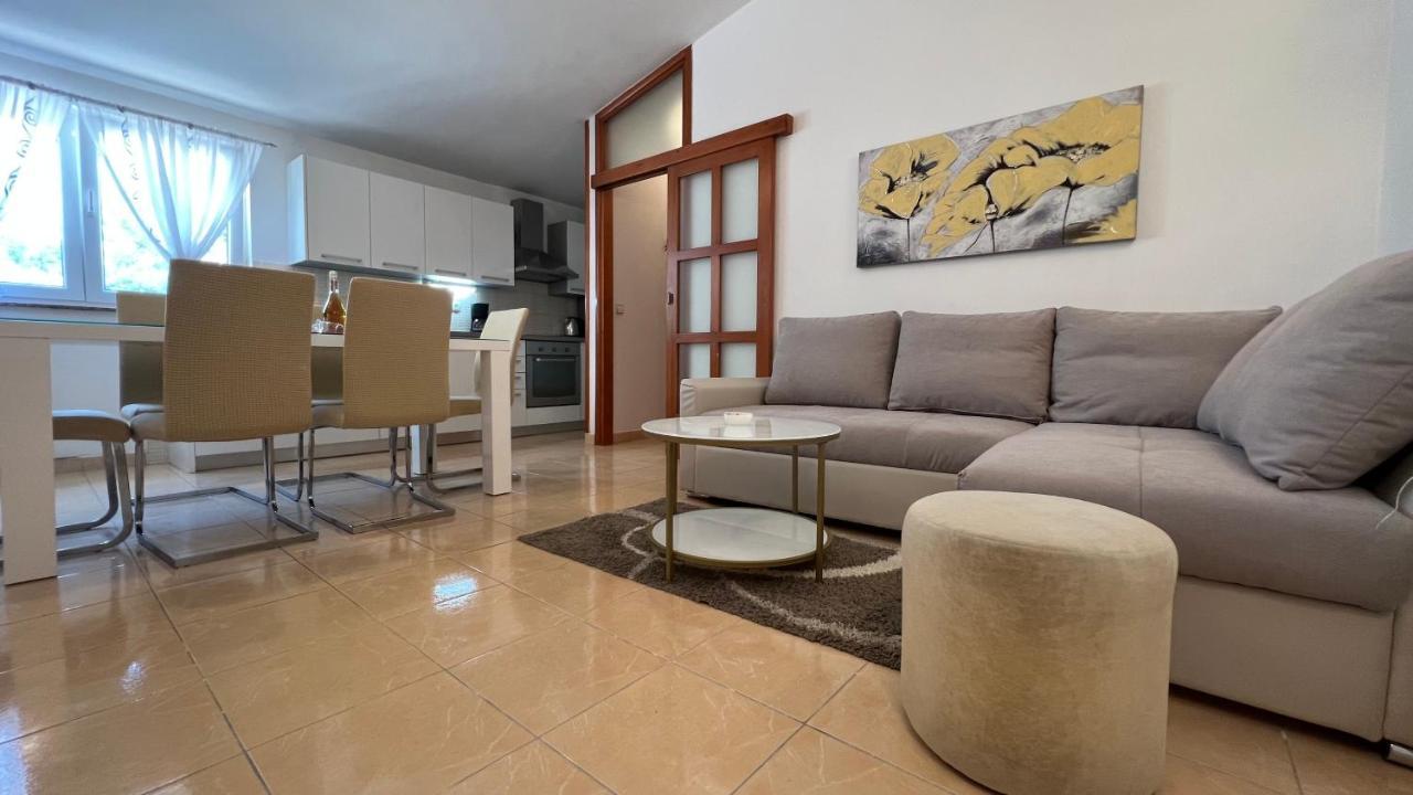 House Roca Vodice Exterior foto